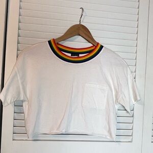 Abercrombie & Fitch White Tee with Colorful Collar